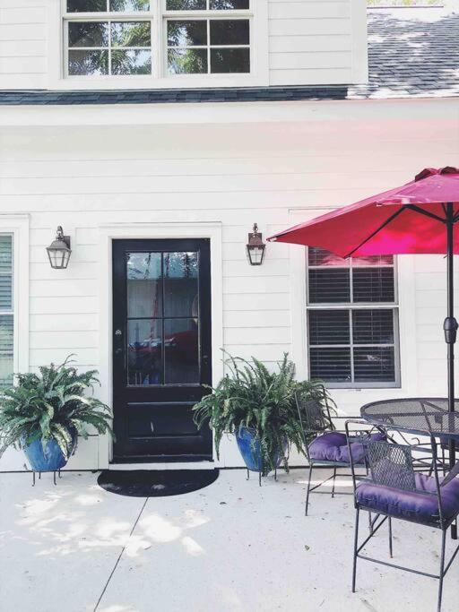 Liz Lane Cottage- Entire Guesthouse Charleston Buitenkant foto