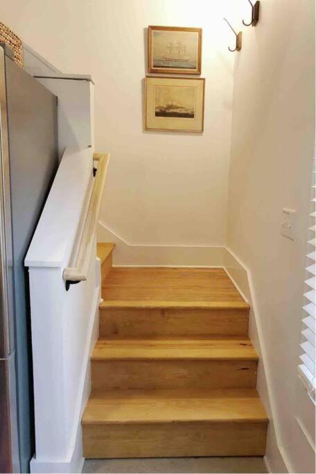 Liz Lane Cottage- Entire Guesthouse Charleston Buitenkant foto